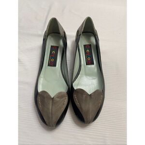 Everybody by BZ Moda Light Taupe Black Leather Low Heels Size 37.5 US 7.5 7 1/2